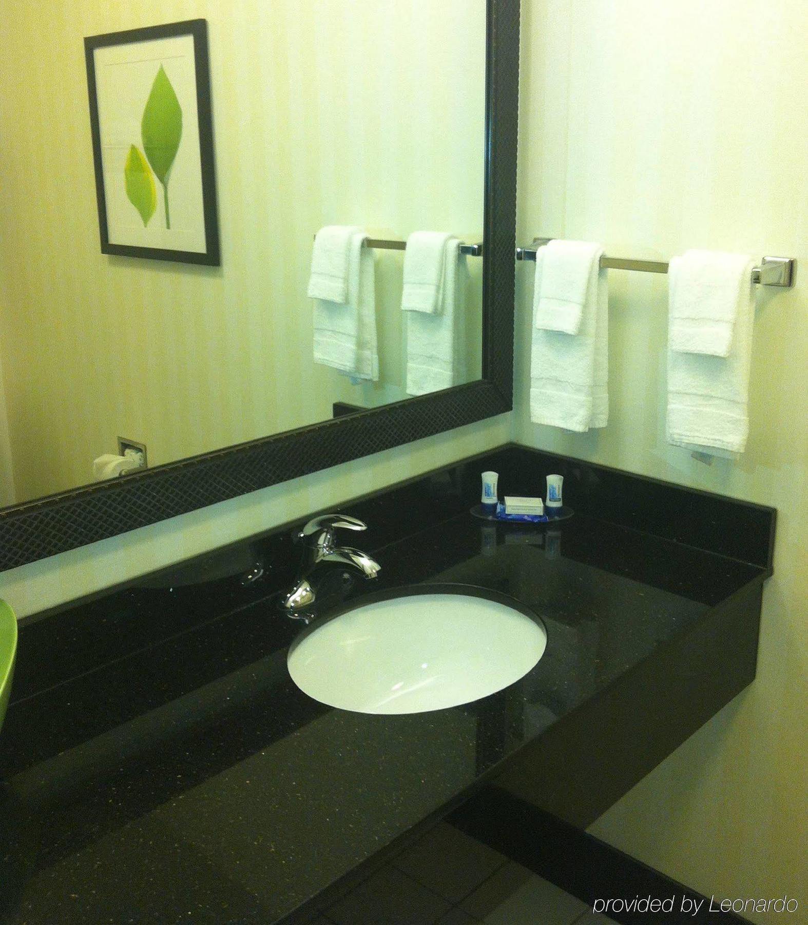 Fairfield Inn & Suites Milledgeville Habitación foto